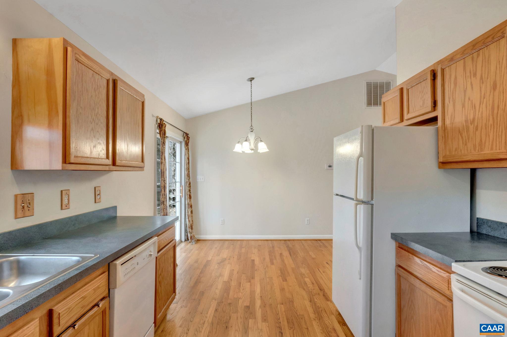 13 STONEFIELD RD