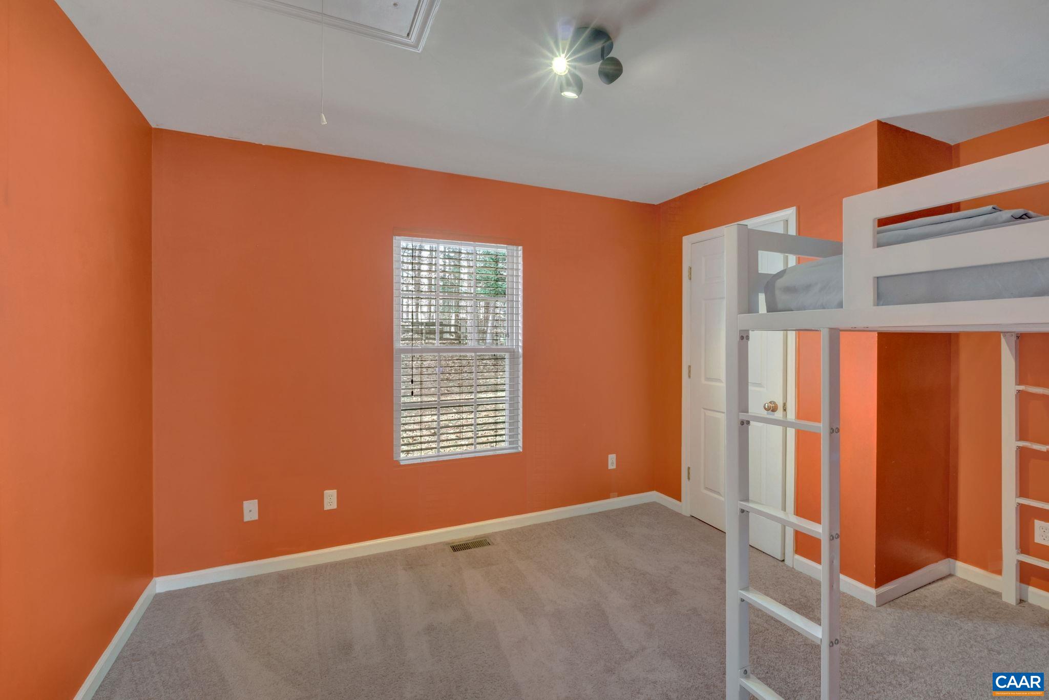 13 STONEFIELD RD