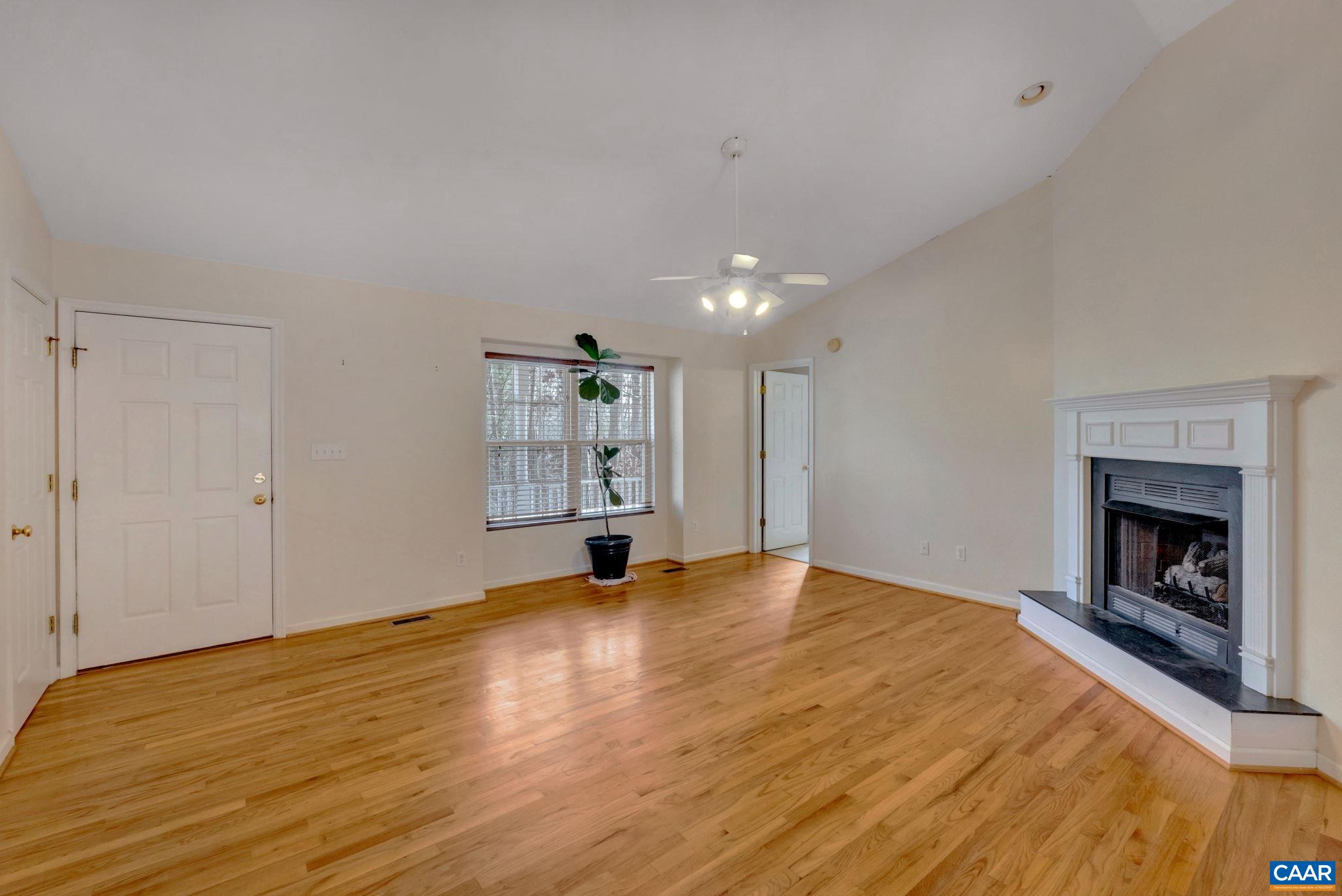 13 STONEFIELD RD