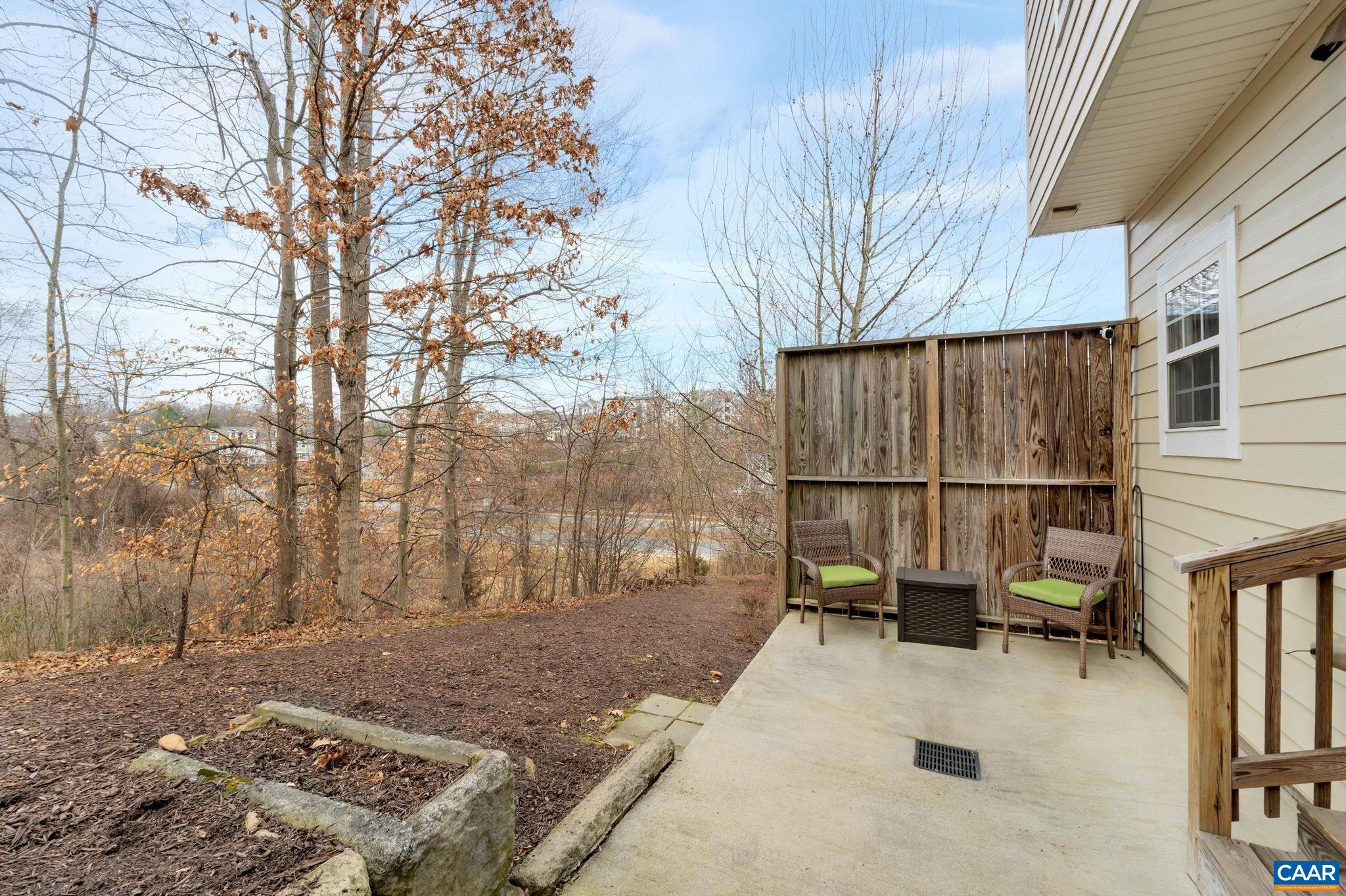 144 BROOKWOOD DR