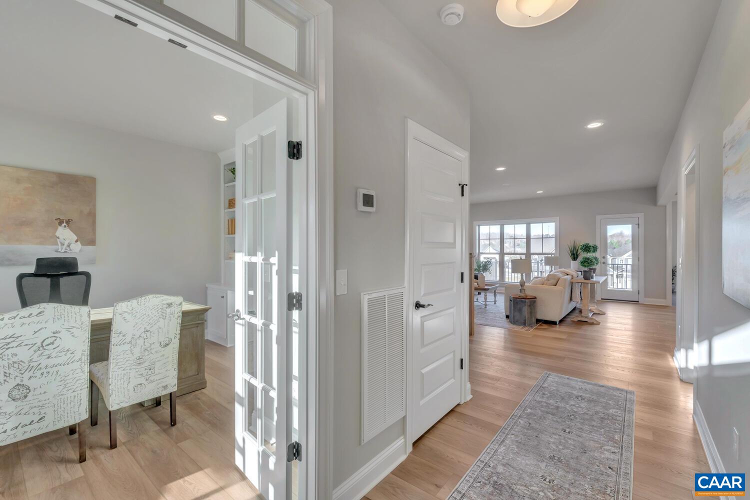 158 CLIFFVIEW CT