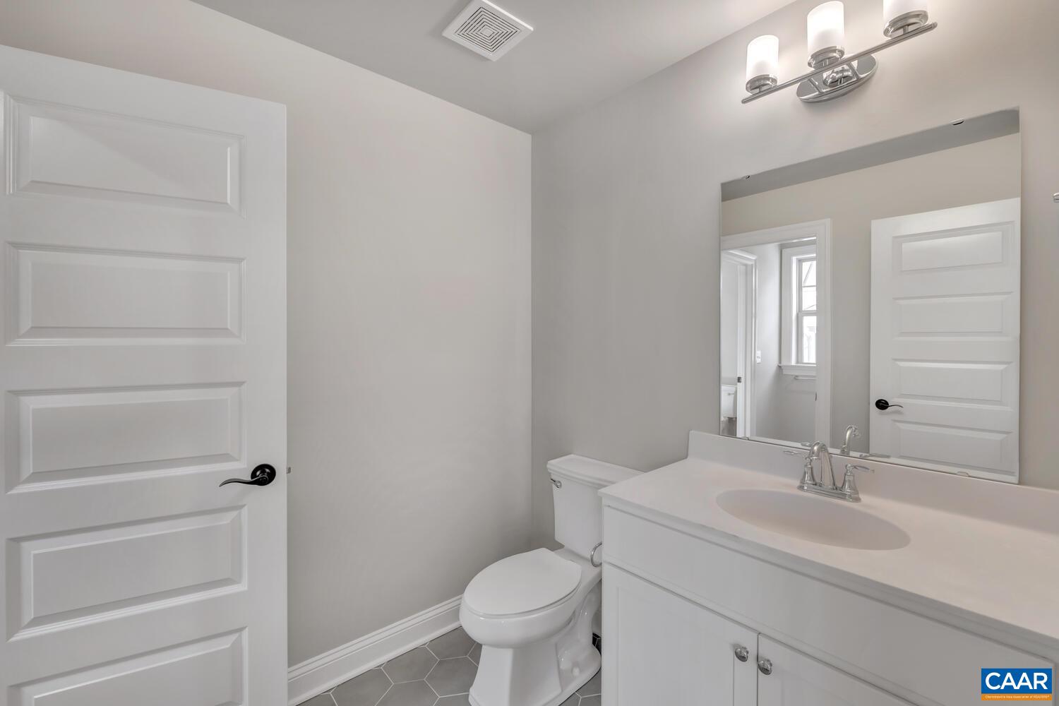 158 CLIFFVIEW CT