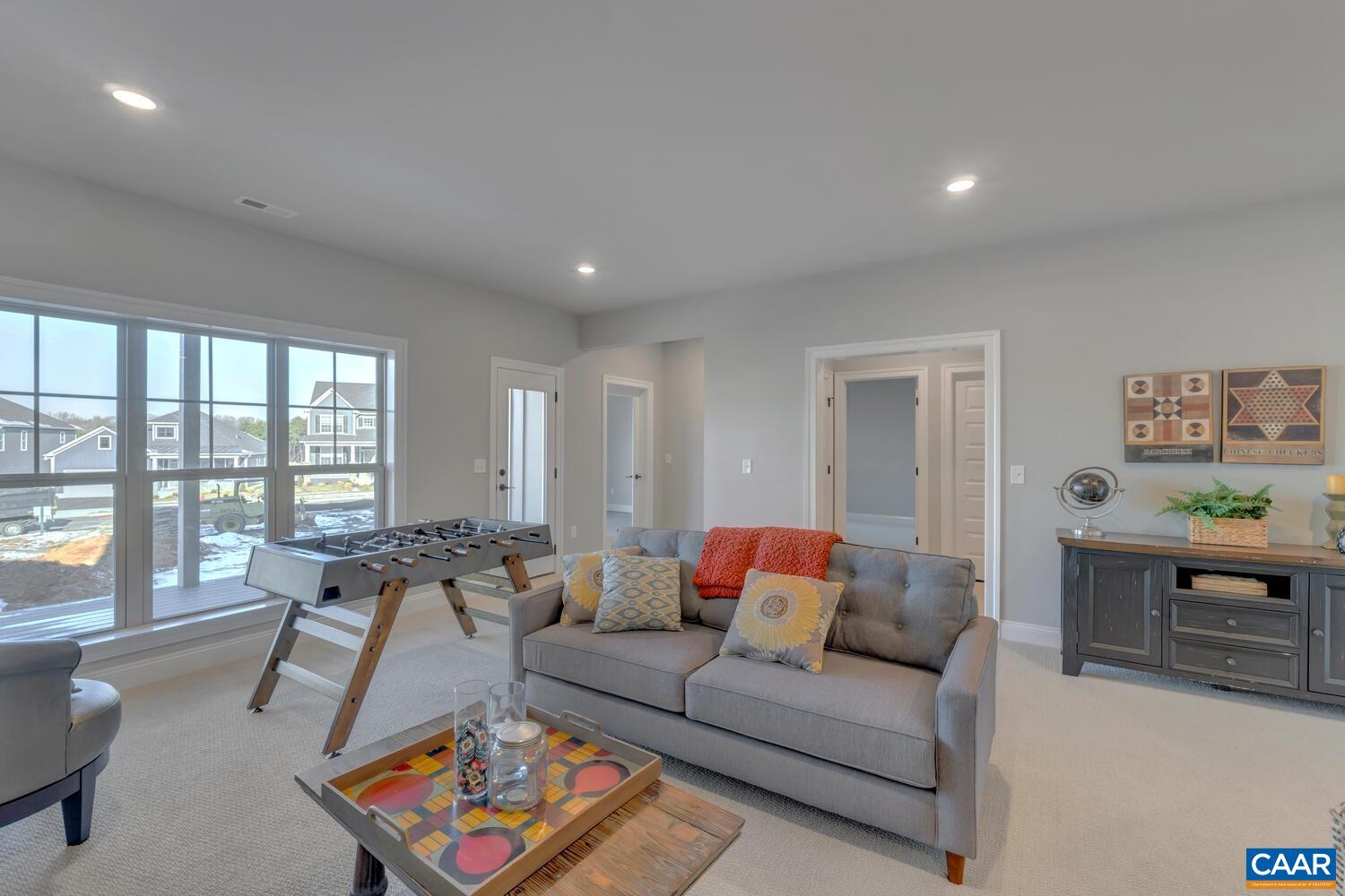158 CLIFFVIEW CT
