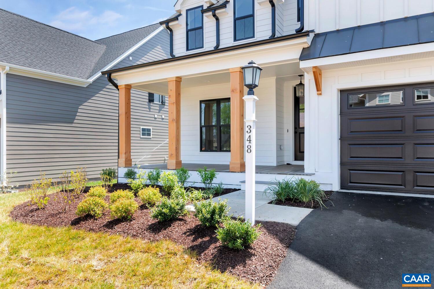 158 CLIFFVIEW CT