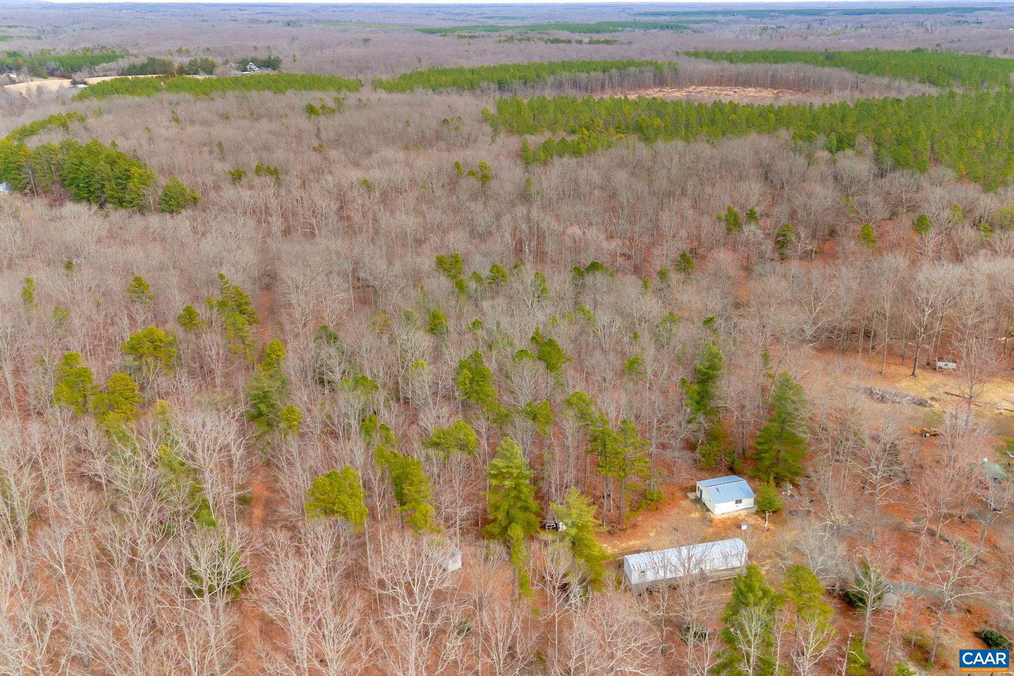 449 TALL OAKS LN