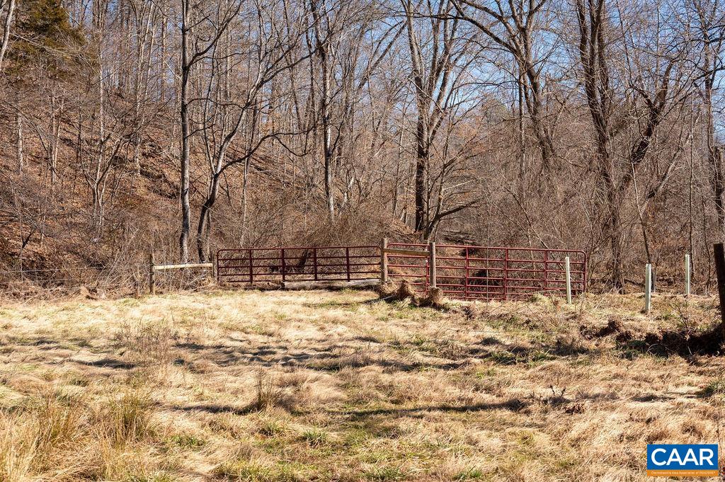 TBD ROCKFISH GAP TPKE