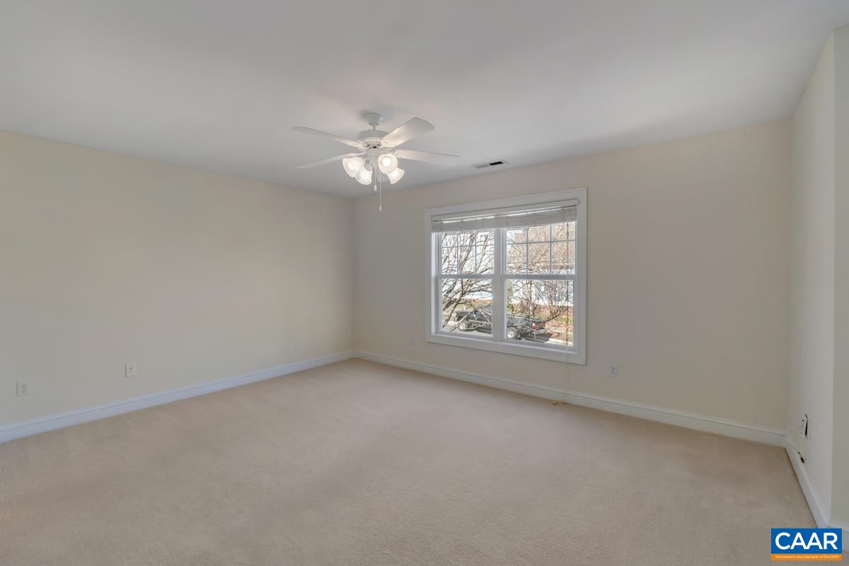 1151 EDMOND CT