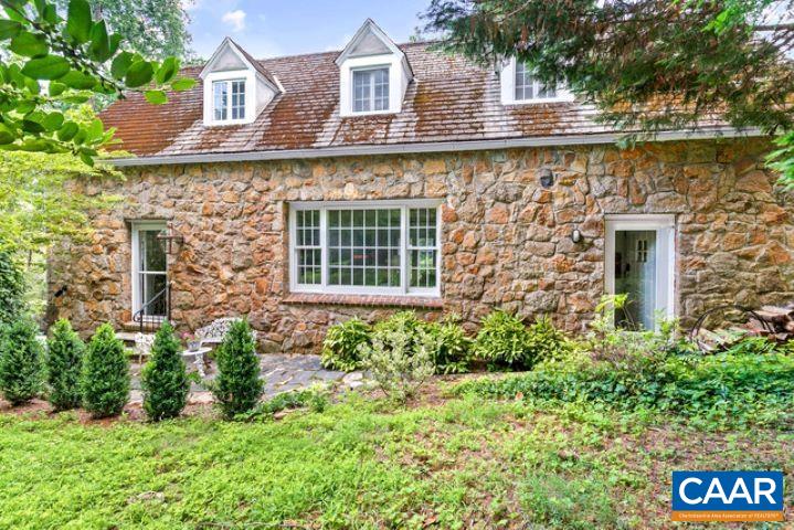 123 CAMERON LN