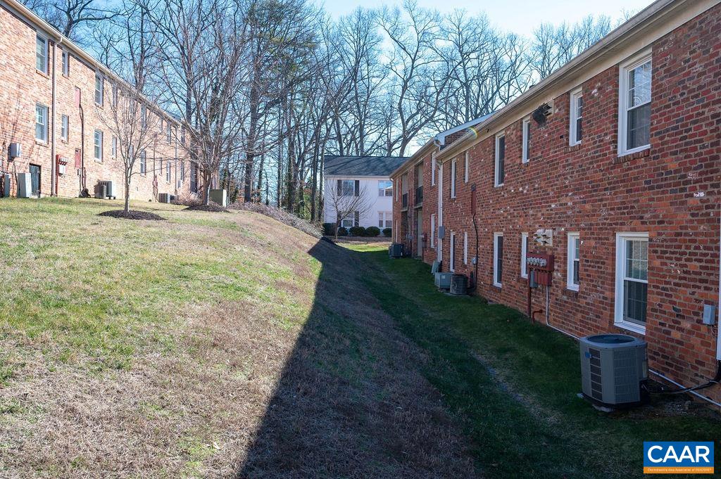2420 BARRACKS PL Unit: 1