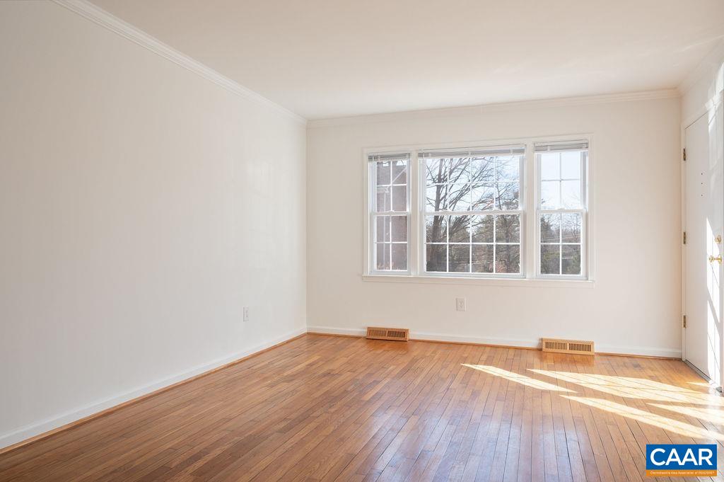 2420 BARRACKS PL Unit: 1