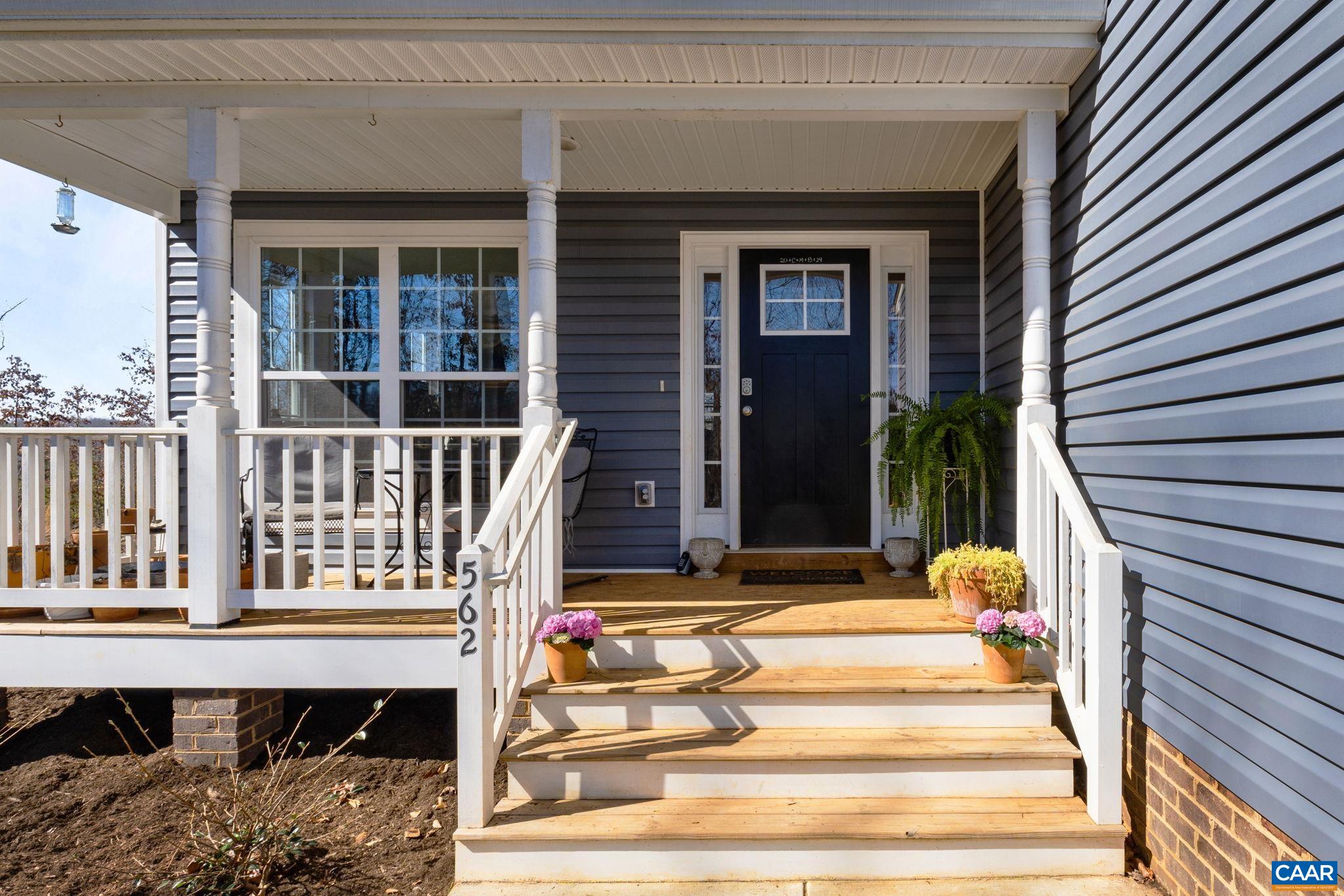 562 TAYLOR RIDGE WAY