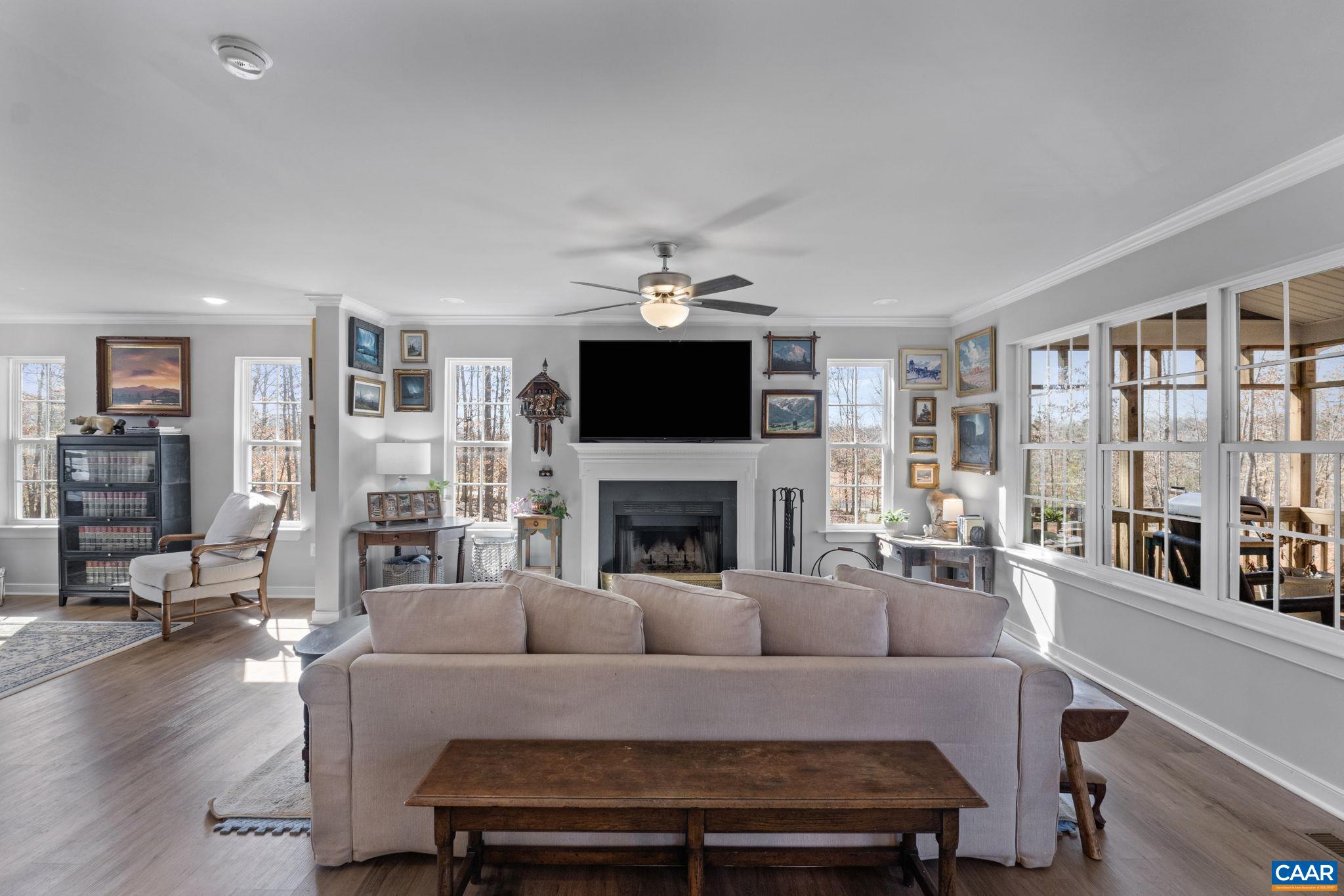 562 TAYLOR RIDGE WAY