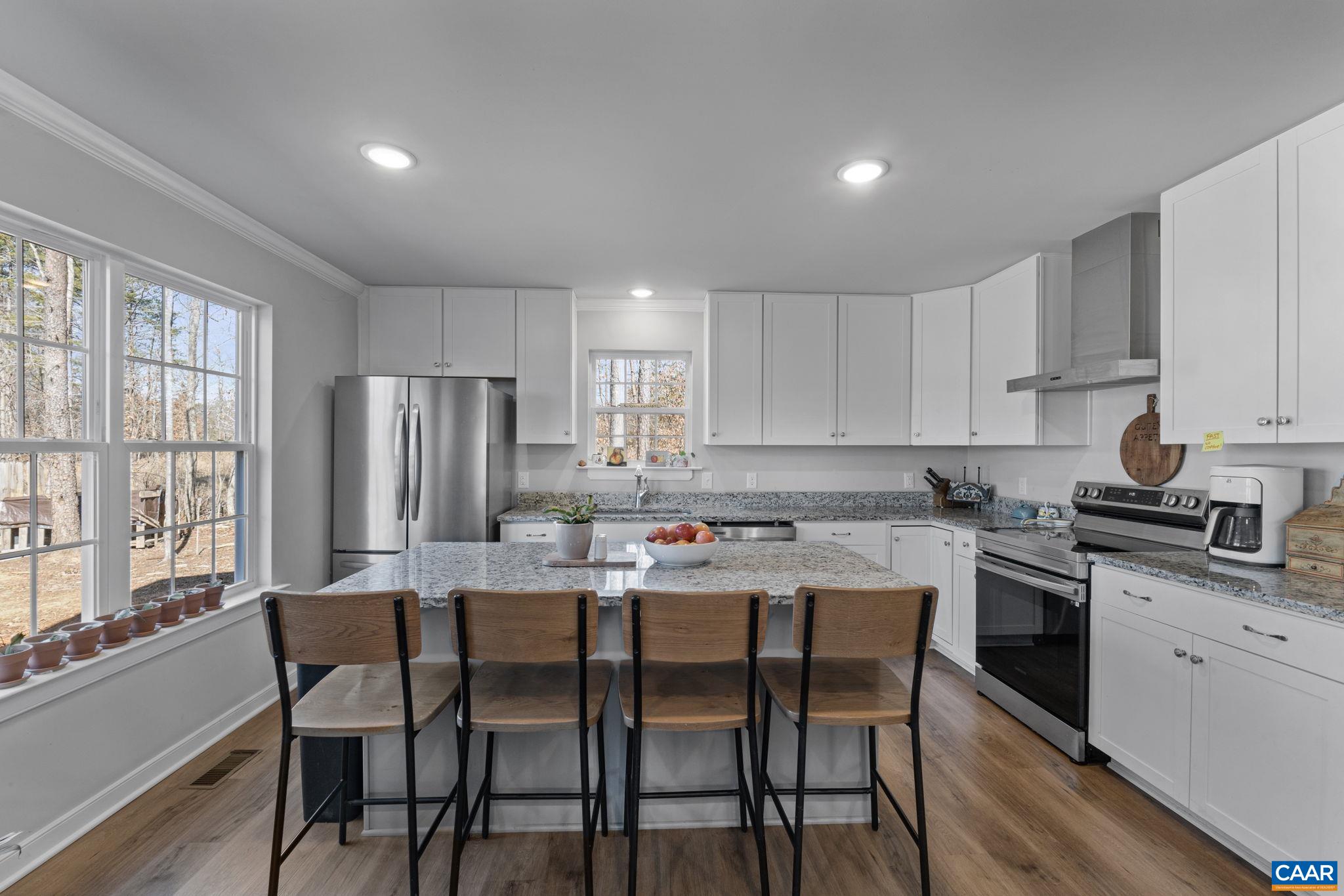 562 TAYLOR RIDGE WAY