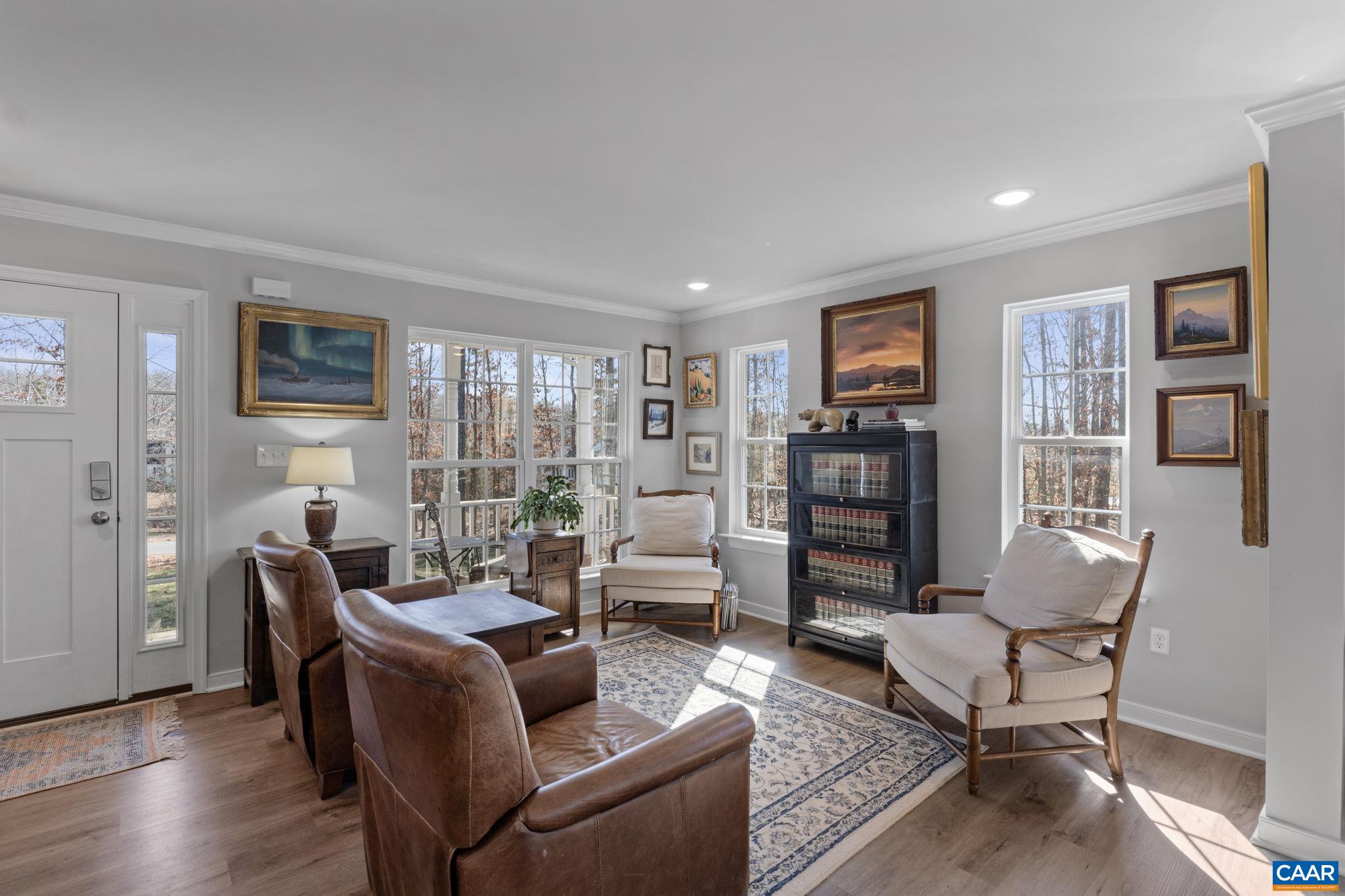 562 TAYLOR RIDGE WAY