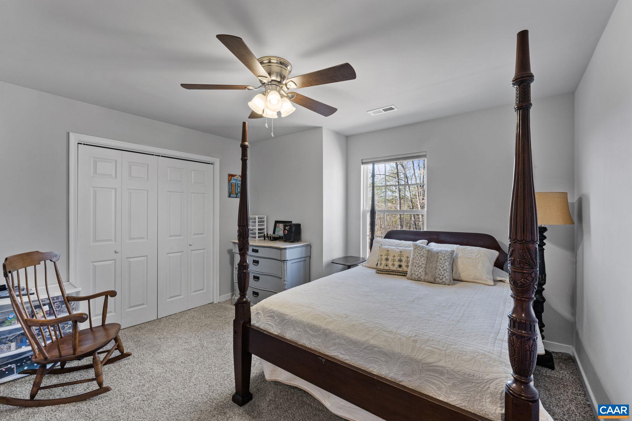 562 TAYLOR RIDGE WAY