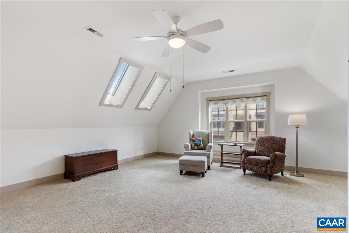 1867 MARIETTA DR