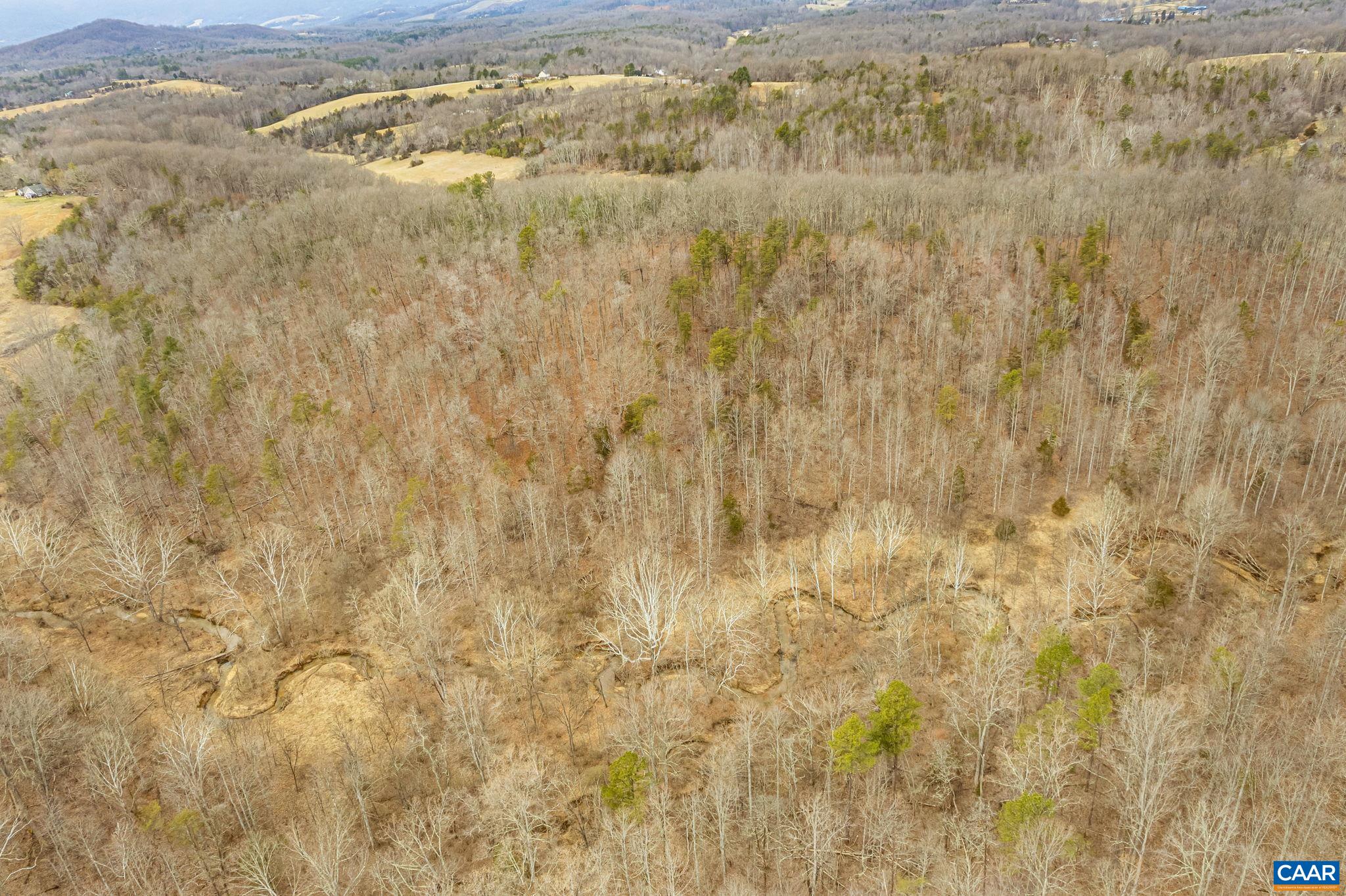 THUNDER RIDGE RD Unit: B1