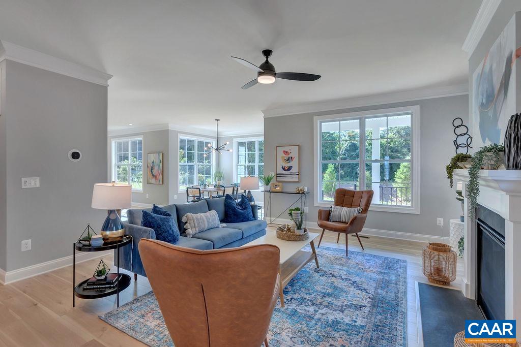 6 ROSSLARE CT
