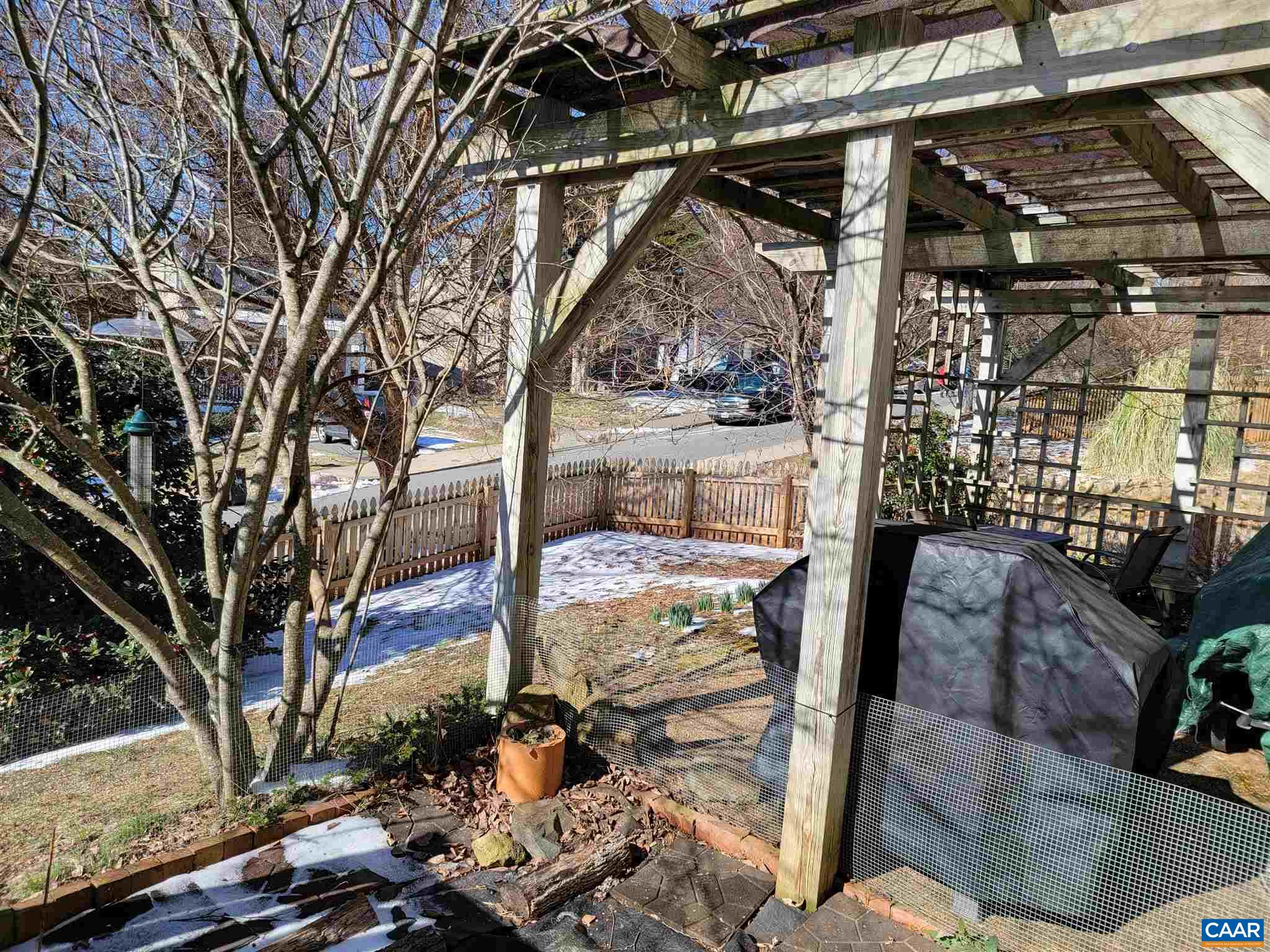 139 BURNET ST