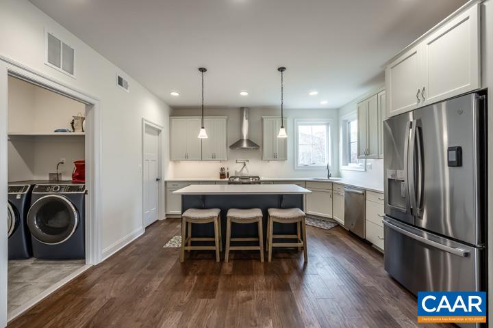 57 BARTHOLOMEW PL