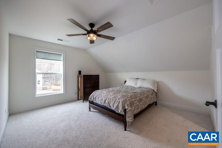 57 BARTHOLOMEW PL