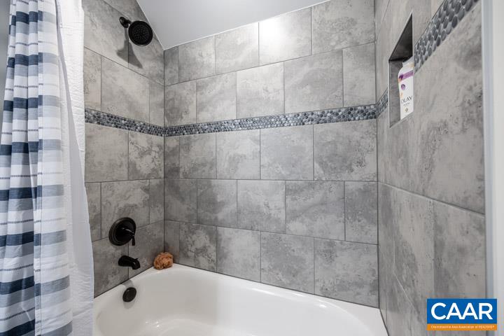 57 BARTHOLOMEW PL