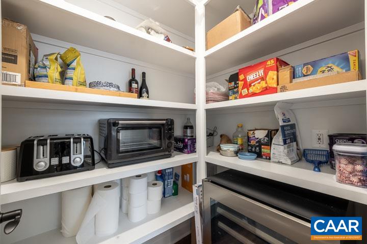 57 BARTHOLOMEW PL
