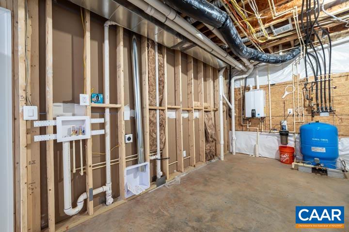 57 BARTHOLOMEW PL