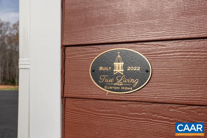 57 BARTHOLOMEW PL