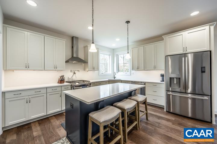 57 BARTHOLOMEW PL