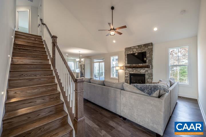 57 BARTHOLOMEW PL