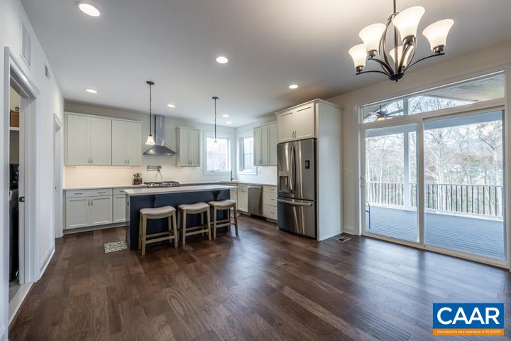 57 BARTHOLOMEW PL