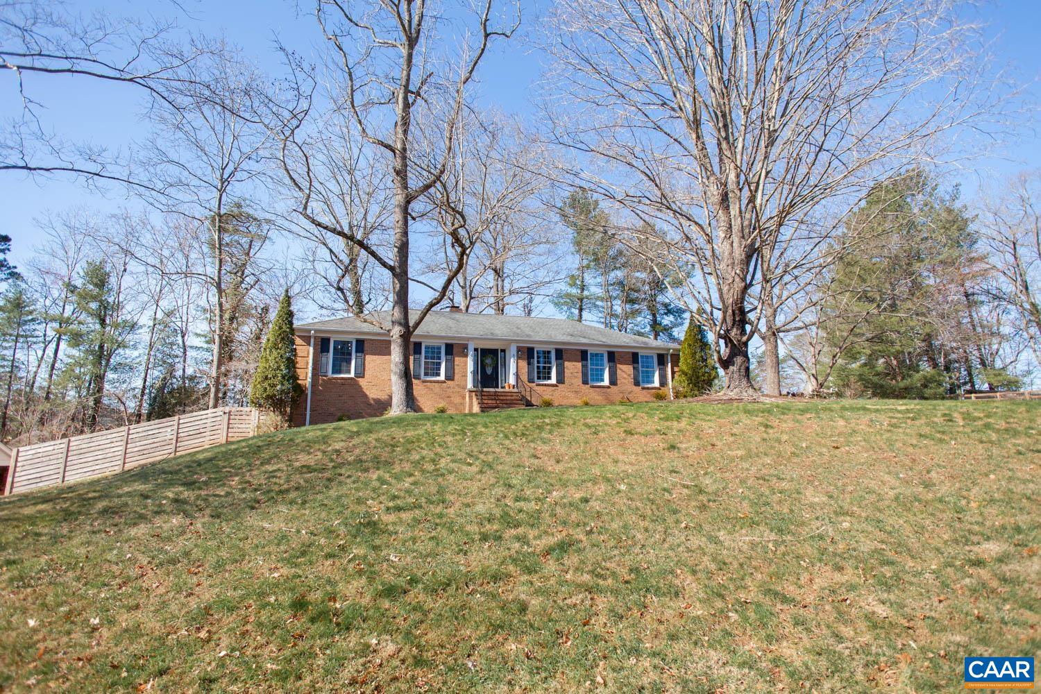 501 BERWICK CT