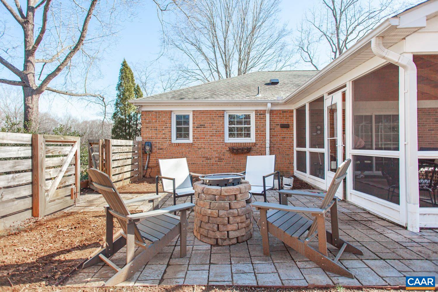 501 BERWICK CT