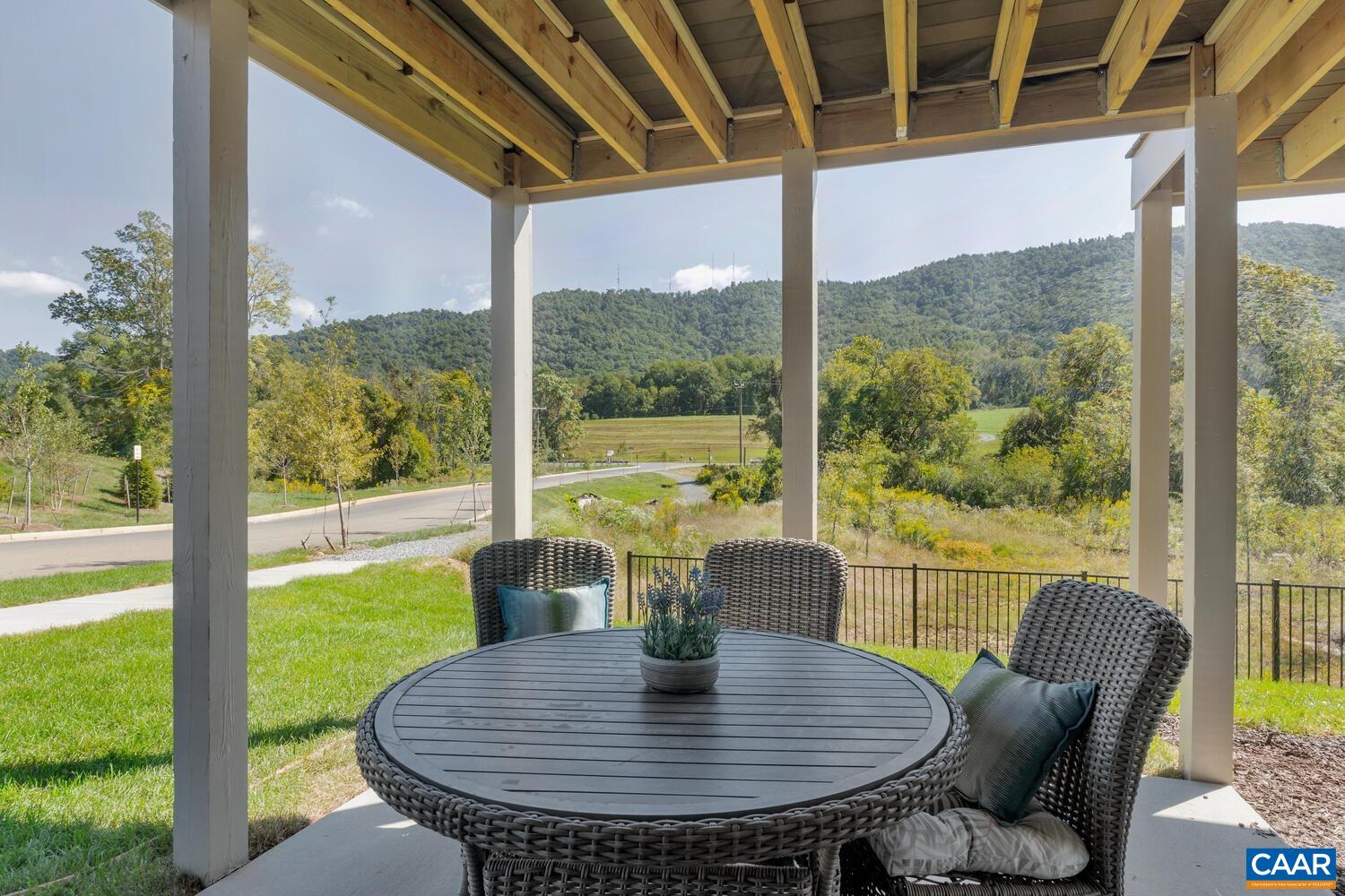 142 CLIFFSTONE BLVD