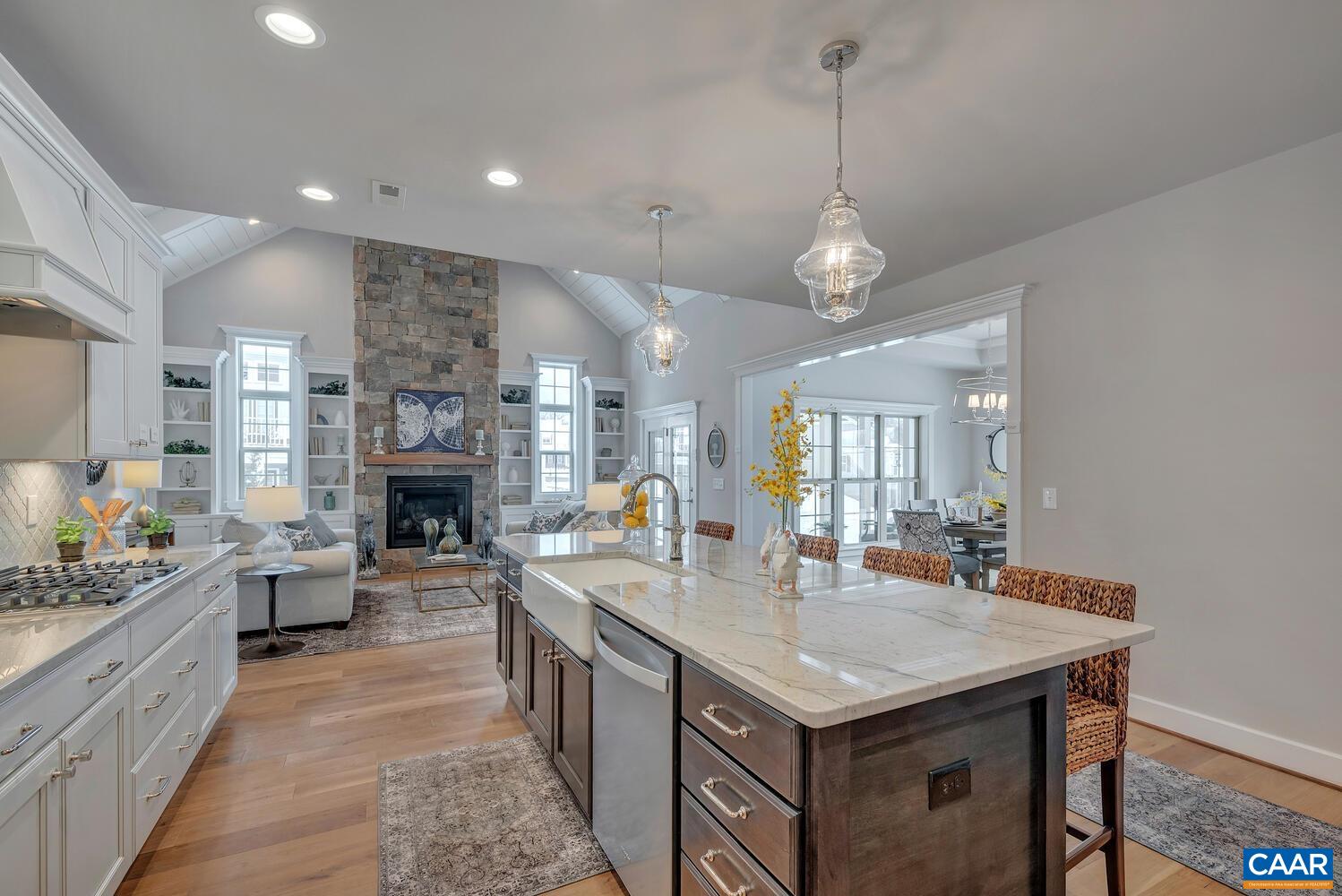 127 HEADLAND CT