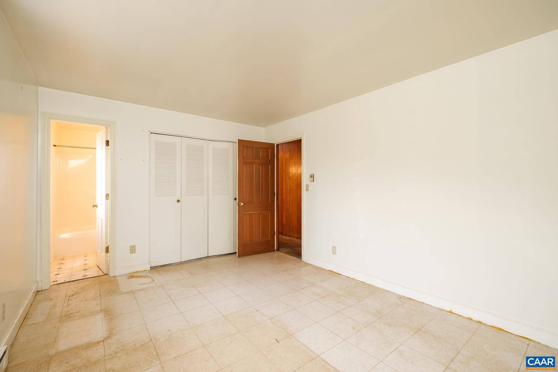1309 CARTER LN