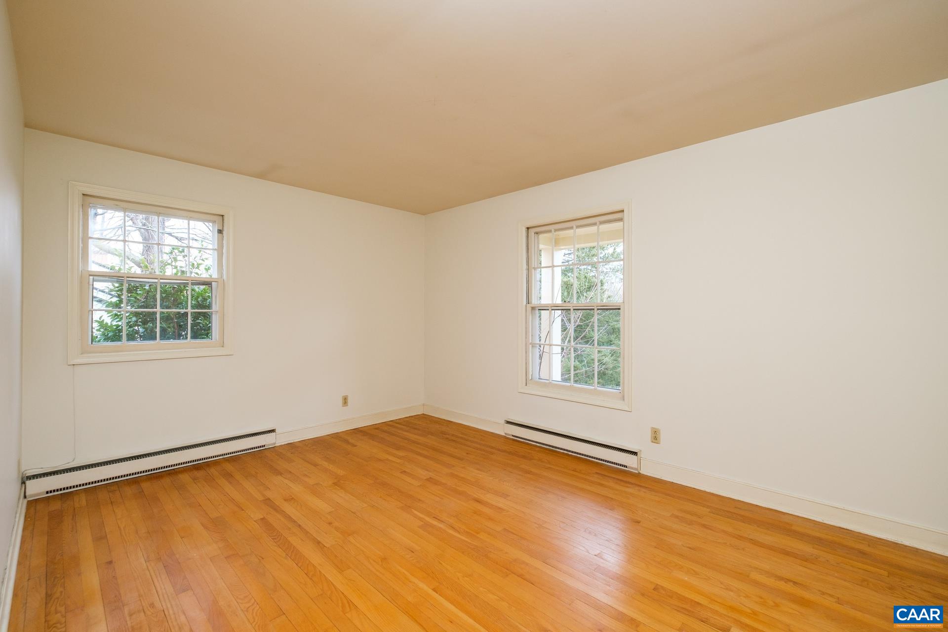 1309 CARTER LN