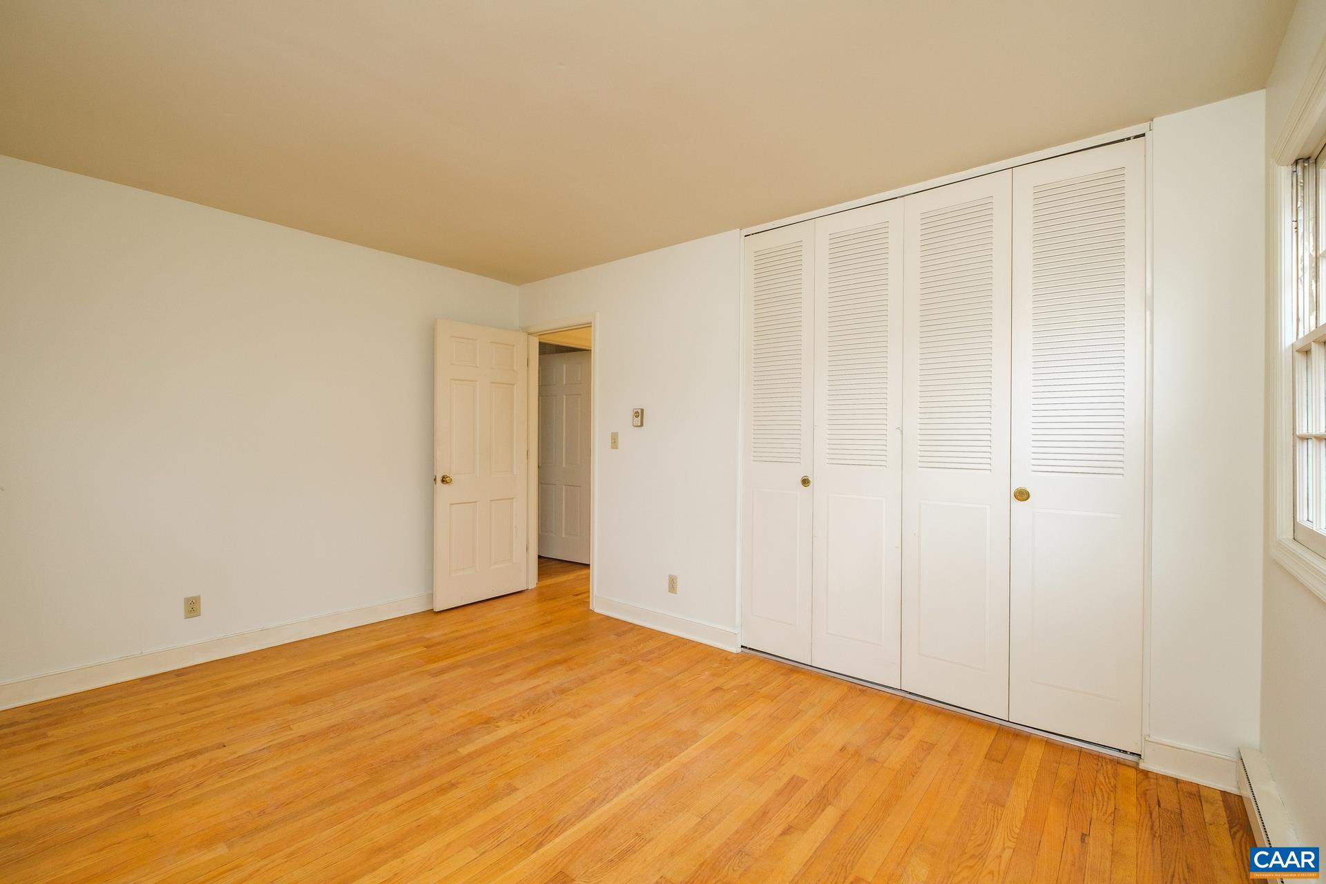 1309 CARTER LN