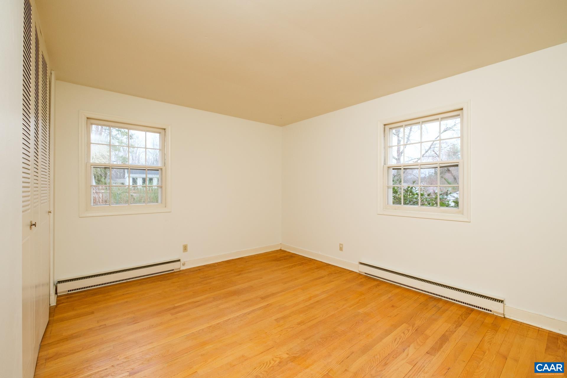1309 CARTER LN