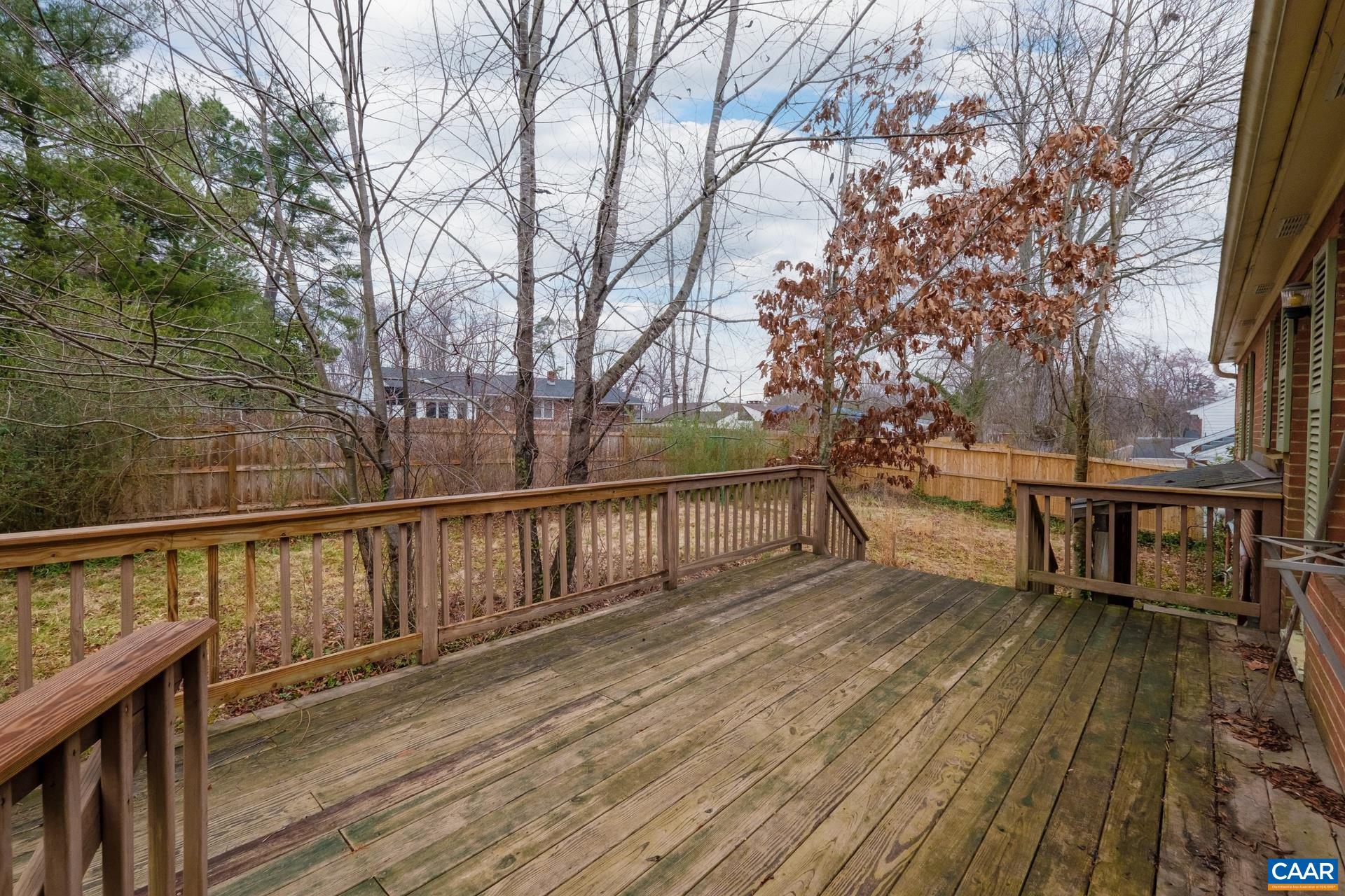 1309 CARTER LN