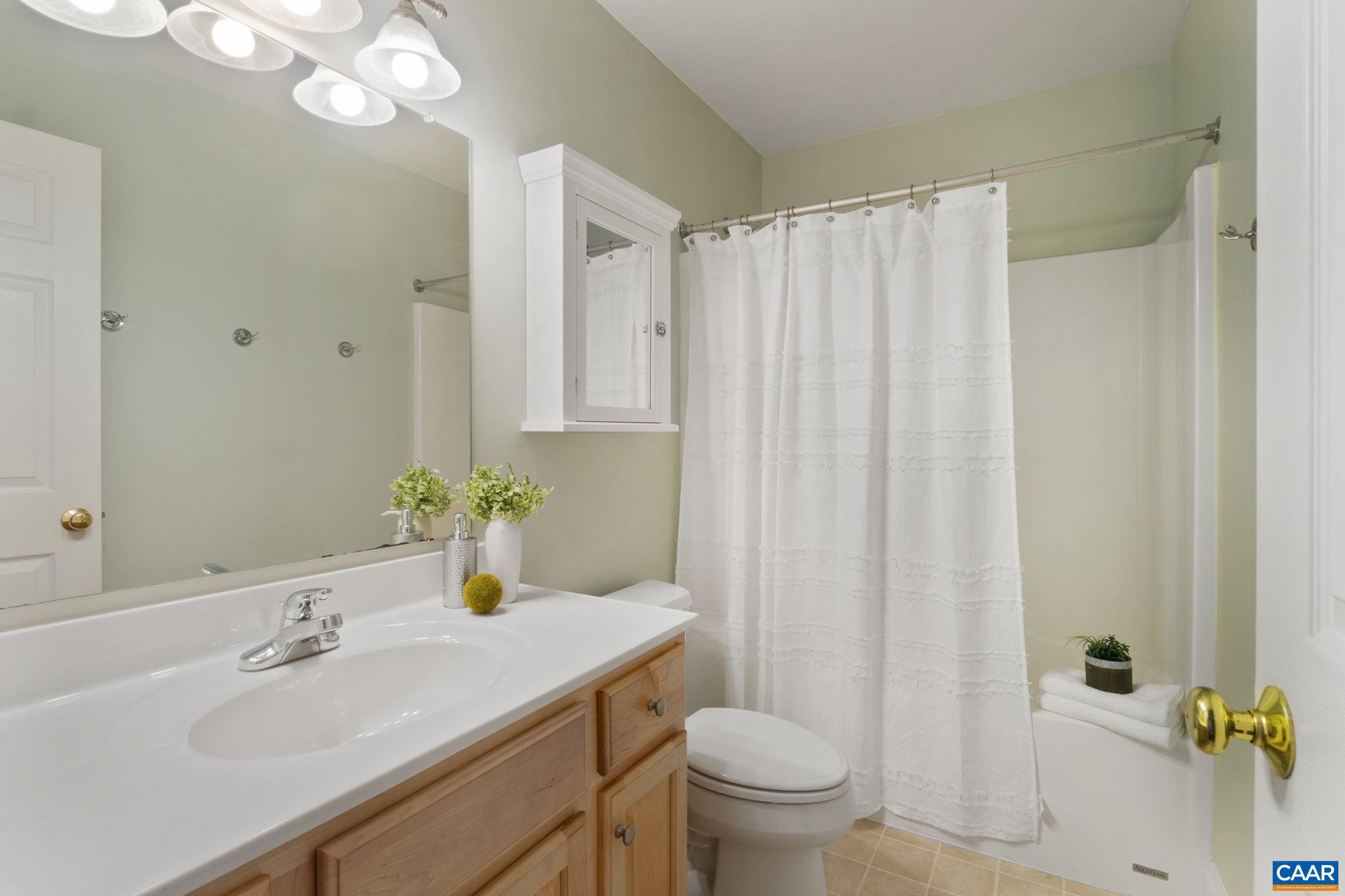 1103 AUTUMN HILL CT