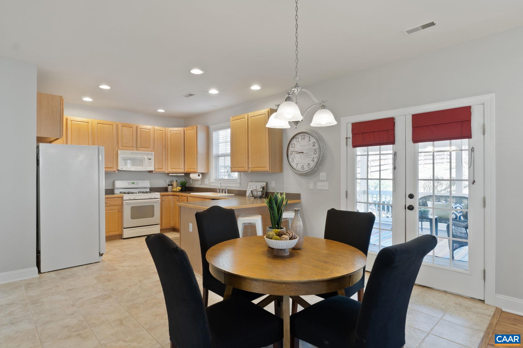 1103 AUTUMN HILL CT