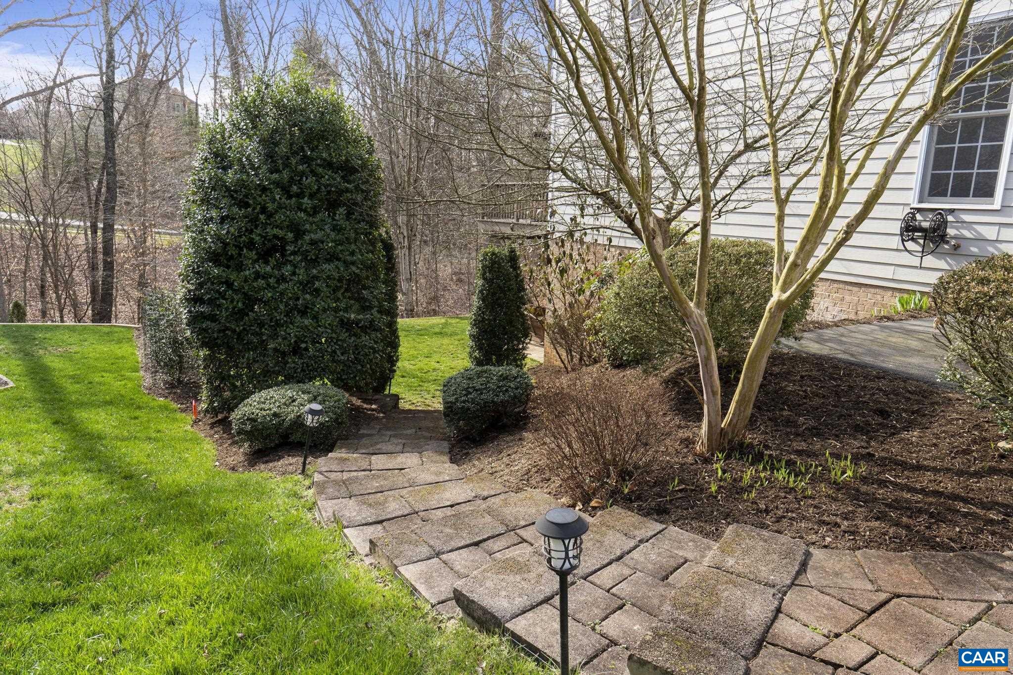 1719 MONET HILL