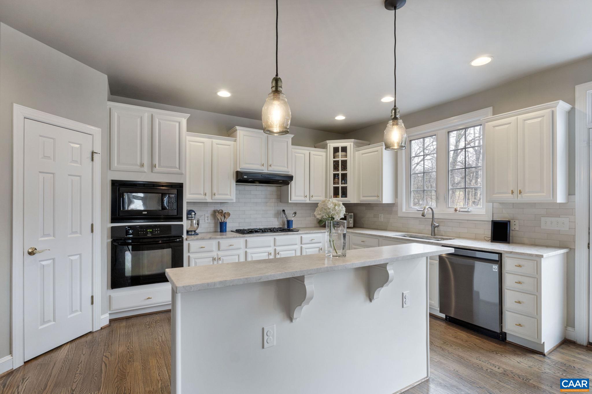1719 MONET HILL
