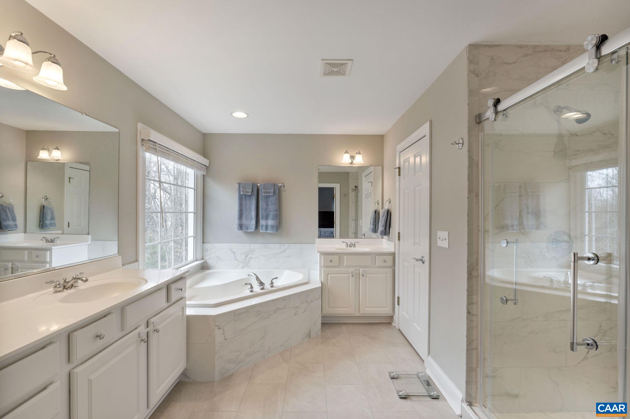 1719 MONET HILL