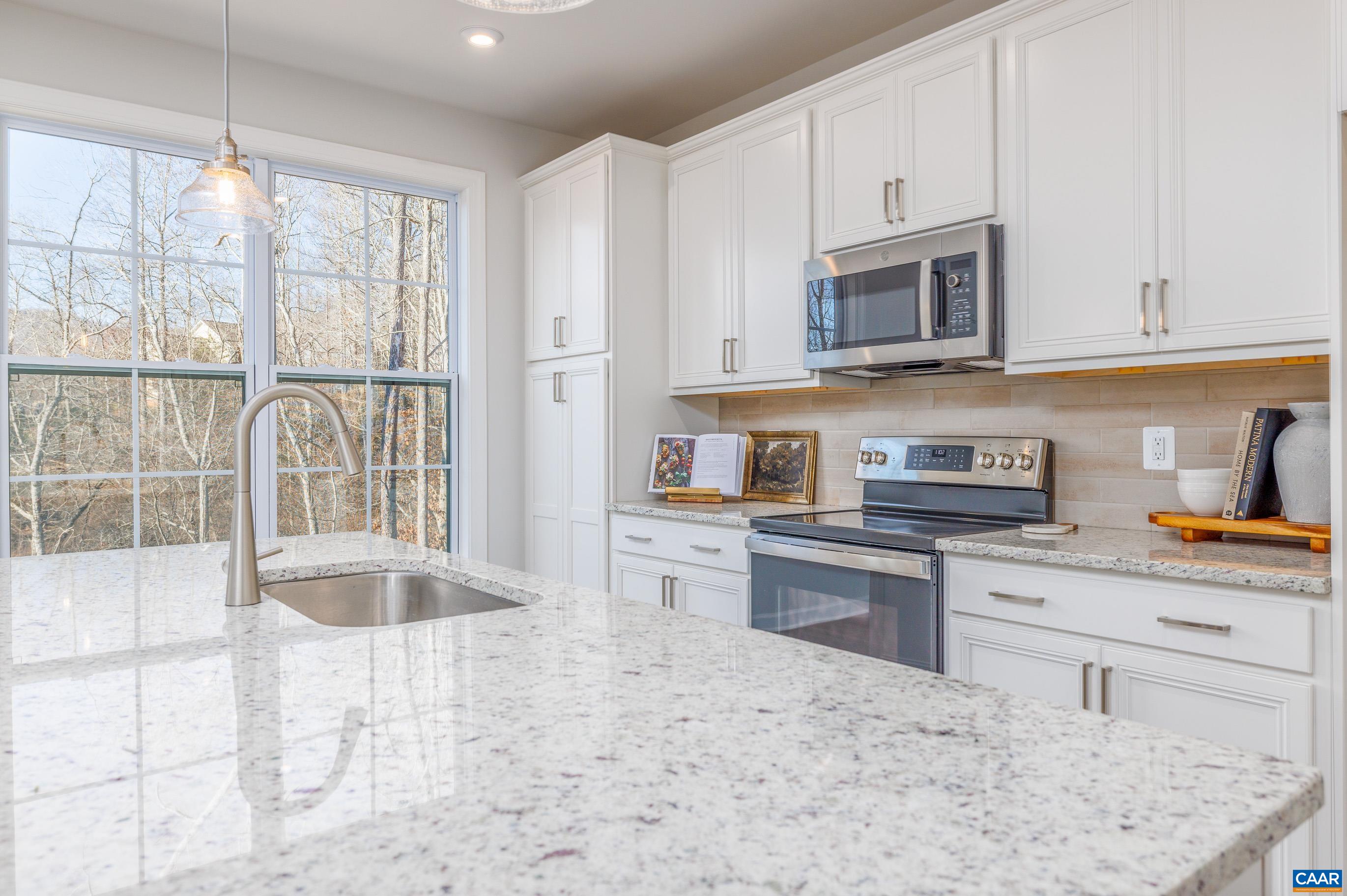 26 PARADISE PARK LN