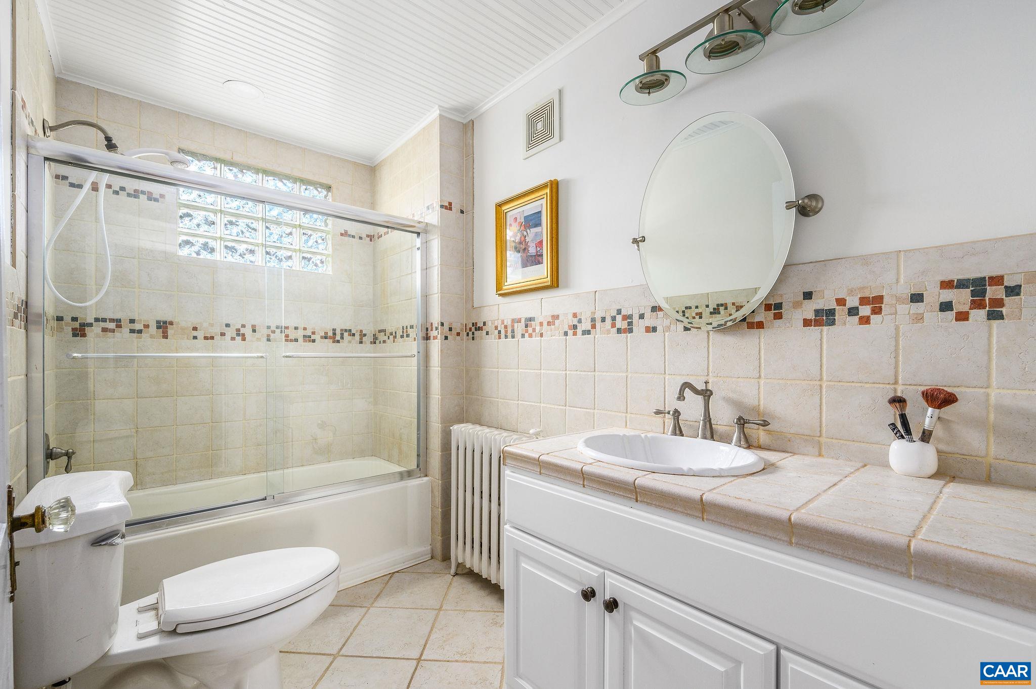 2705 JEFFERSON PARK AVE