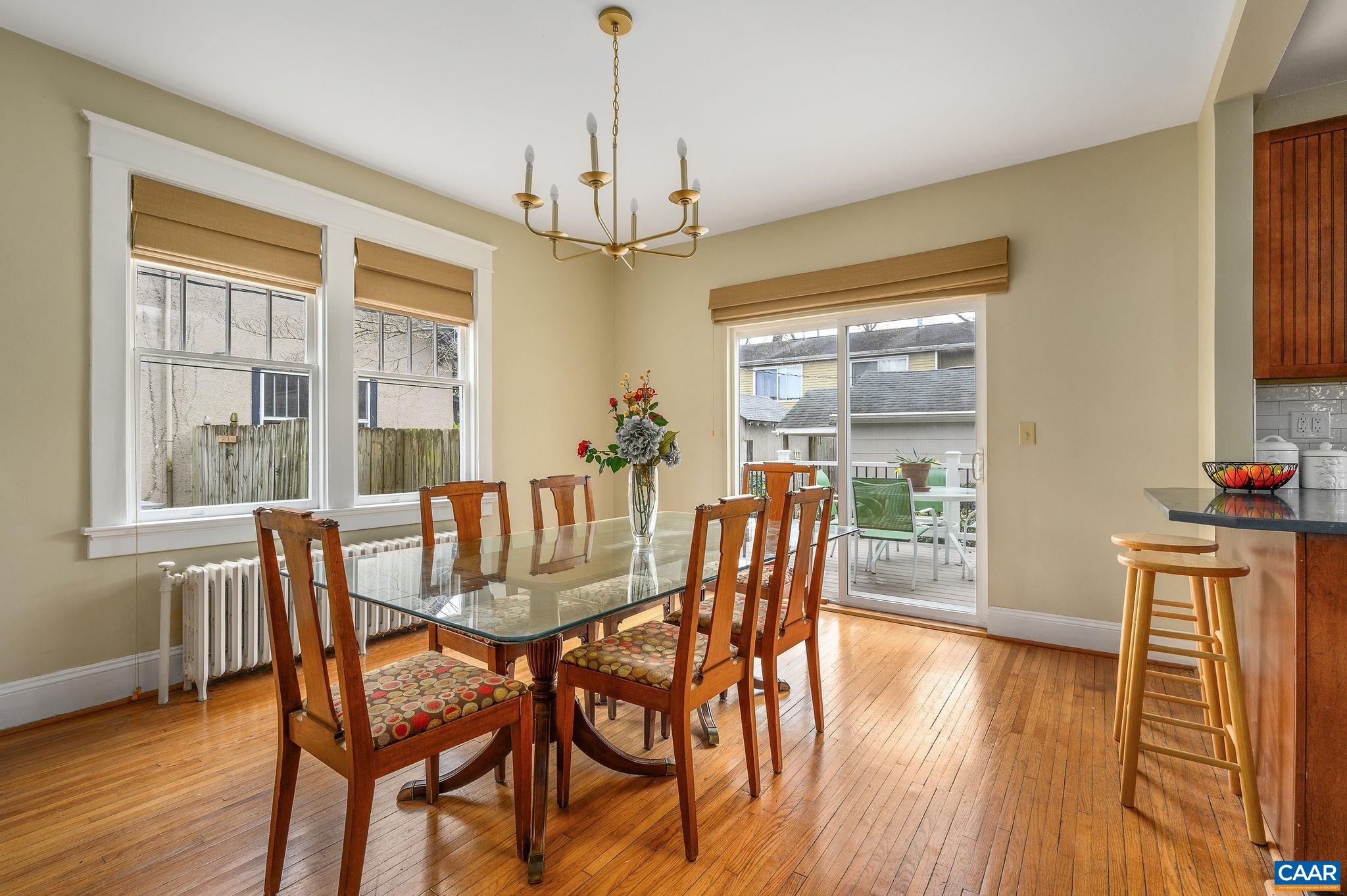 2705 JEFFERSON PARK AVE