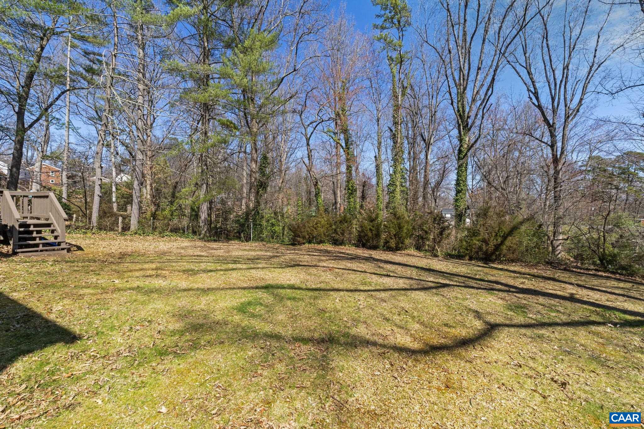 1608 CAMBRIDGE CIR